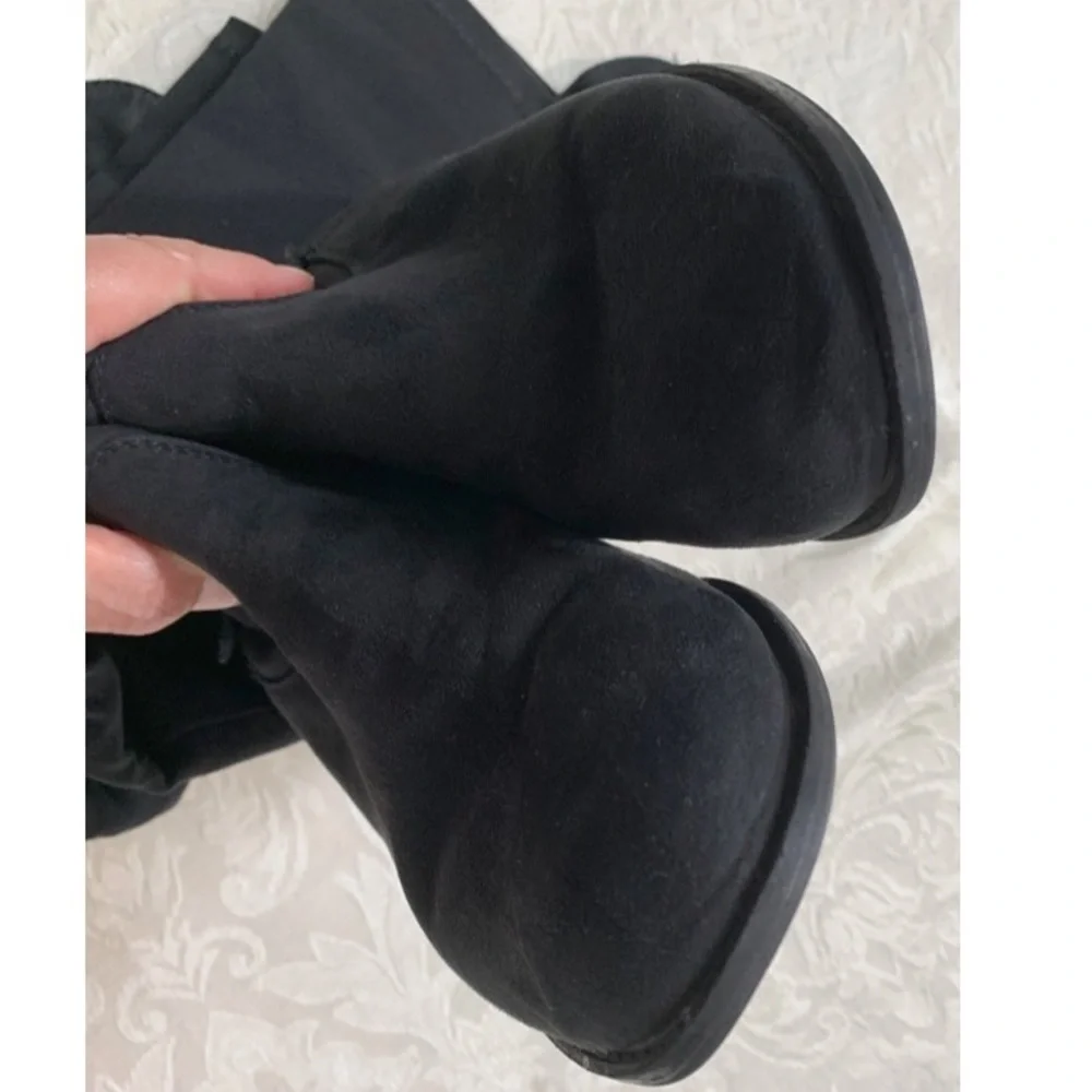 Diba Boots Meryl style, faux suede knee highs black boots Size 6